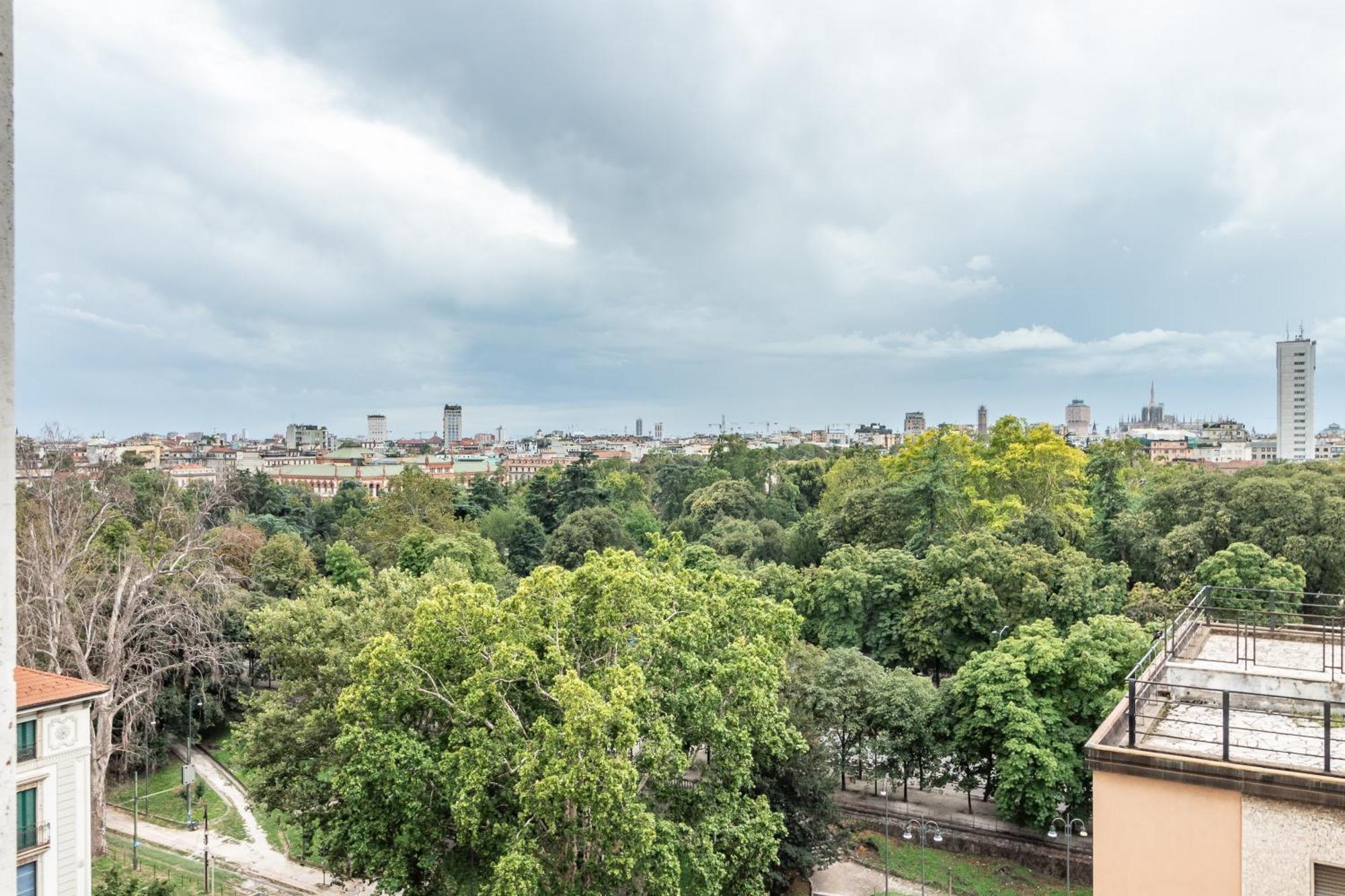 Appartement Trilocale Vintage Vicino A Con Vista Panoramica Sul Duomo
